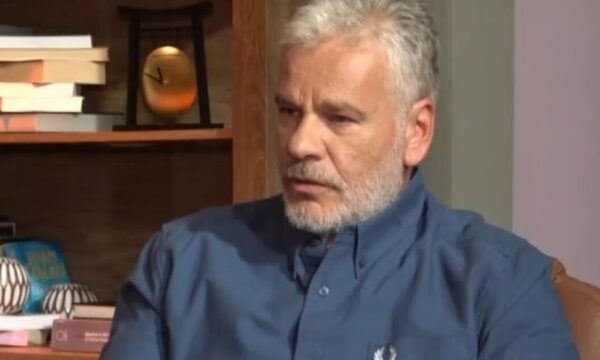 Νίκος Γρίτσης για Νότη Σφακιανάκη: «Ίσως η απώλεια της συζύγου του να είναι το σοκ που χρειάζεται για επανεκκίνηση»