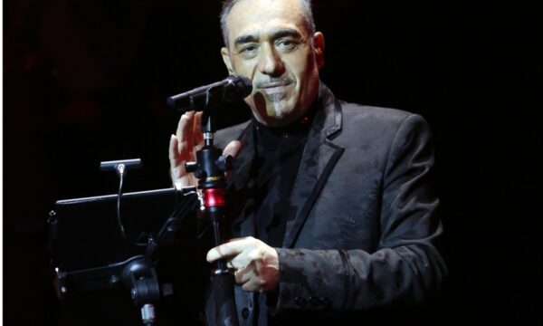 Ανιψιός Νότη Σφακιανάκη: «Όλοι χρειαζόμαστε κουράγιο» – Οι πρώτες δηλώσεις μετά την απώλεια της Κίλι Σφακιανάκη