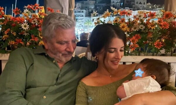Γιώργος Πατούλης – Νάνσυ Κοιλού: Θαλασσινή εξόρμηση με τον 9 μηνών γιο τους – Εικόνα