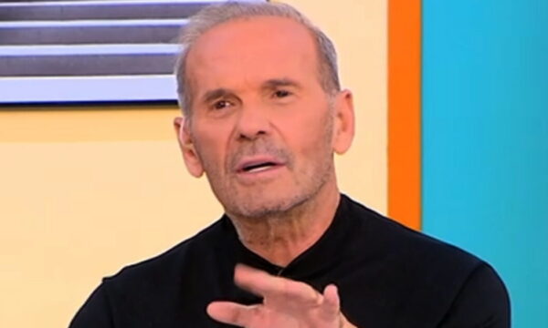 Πέτρος Κωστόπουλος: «Ο χωρισμός μας με την Τζένη Μπαλατσινού πέρασε απαρατήρητος, συνεχίσαμε κανονικά την εκπομπή»