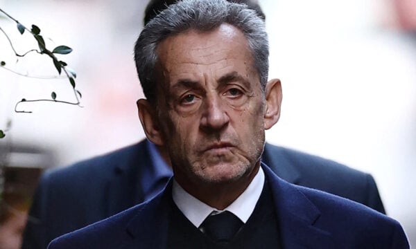 Νικολά Σαρκοζί: Το πρώτο του μήνυμα μετά την αποφυλάκιση – «Η αλήθεια θα νικήσει»