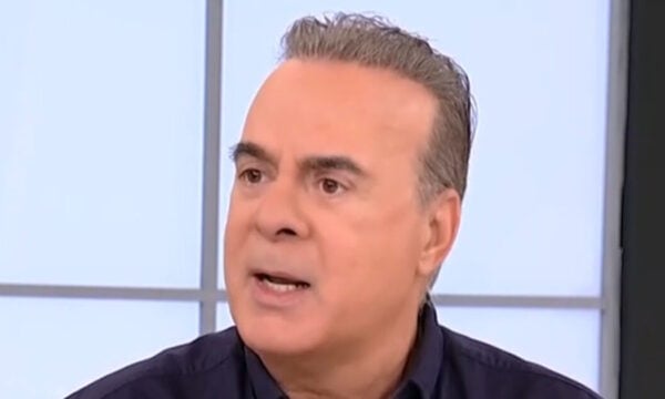 Φώτης Σεργουλόπουλος για τον γιο του: «Δεν πιστεύει ότι στη γειτονιά μας ακούγαμε ριπές από τανκς»