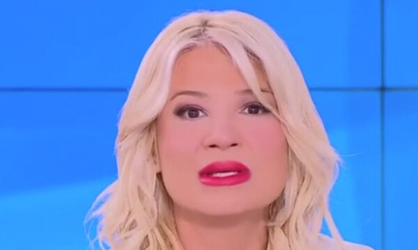 Η Φαίη Σκορδά για τη συνάντηση του Πάνου Ρούτσι με την υπνοθεραπεύτρια: «Ένας γονιός που έχασε το παιδί του είναι ικανός για τα πάντα»