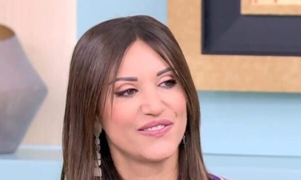 Σοφία Παυλίδου: «Μεγάλωσα μόνη μου, η μητέρα μου δεν επιθυμούσε τρίτο παιδί και το αισθανόμουν»