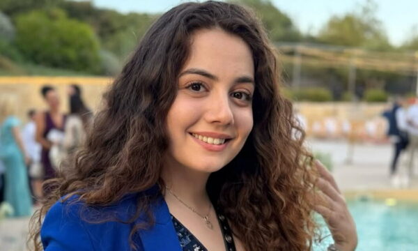 Στέφανη Χαραλάμπους – Γη της Ελιάς: «Υπάρχει ανάρτηση που με παρουσιάζει νεκρή, Παναγία μου»