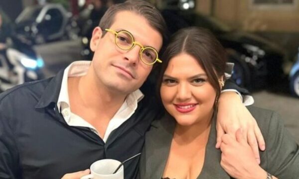 Δανάη Μπάρκα: Οι εγκάρδιες ευχές στον Φίλιππο Τσαγκρίδη και η εικόνα από τη βιντεοκλήση τους