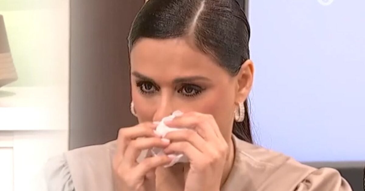 Η Χριστίνα Σάλτη σε δάκρυα: «Η μητέρα μου είναι το πρότυπό μου, η βία είναι πανταχού παρούσα»