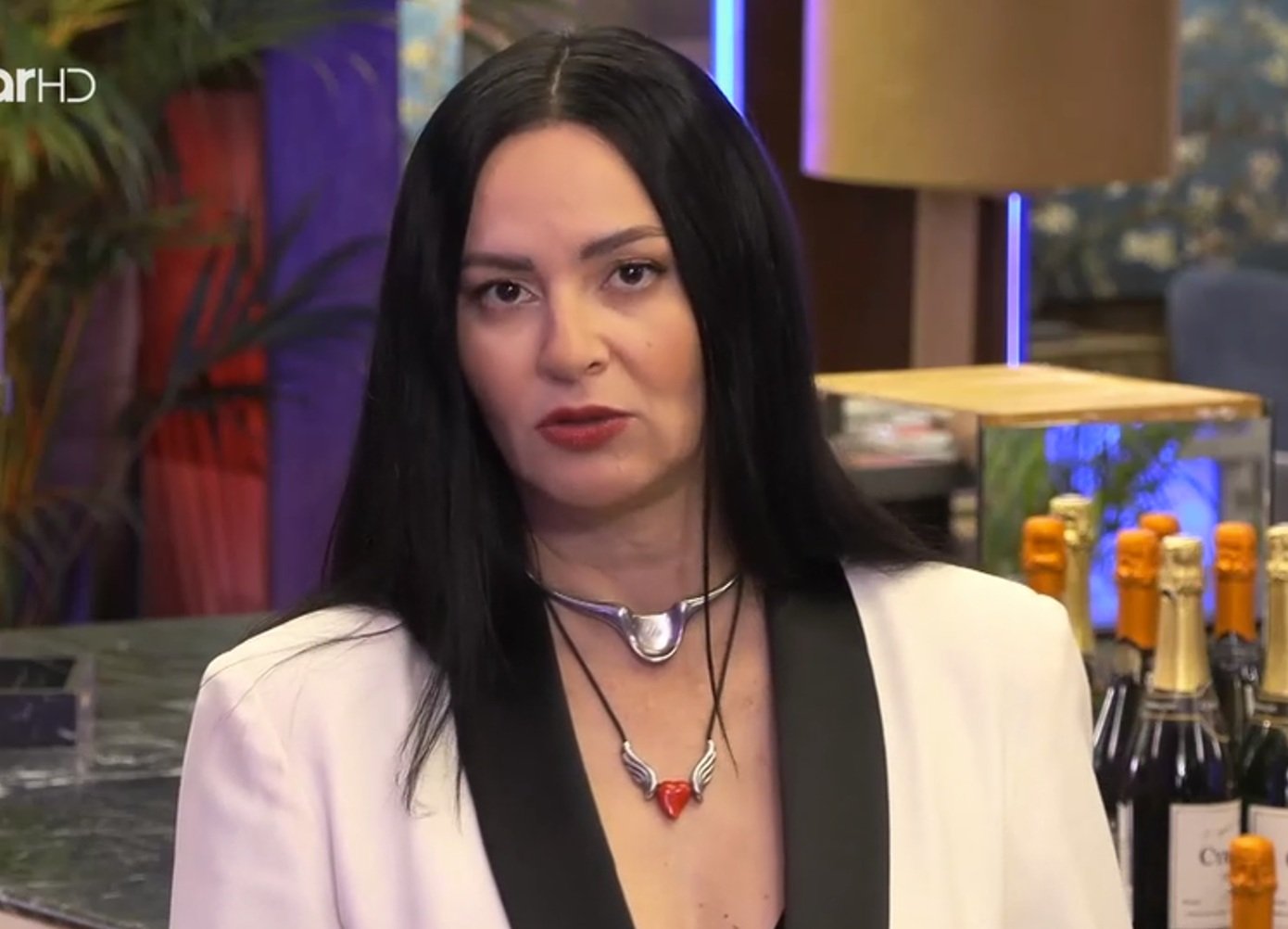 «Δεν χωράνε αστεία εδώ!» – Η Ζενεβιέβ Μαζαρί αντέδρασε έντονα στον TikToker που επιδίωκε να γίνει viral στο First Dates