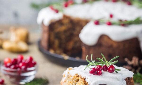 Christmas Cake: Από το μεσαιωνικό porridge στη μοντέρνα παράδοση