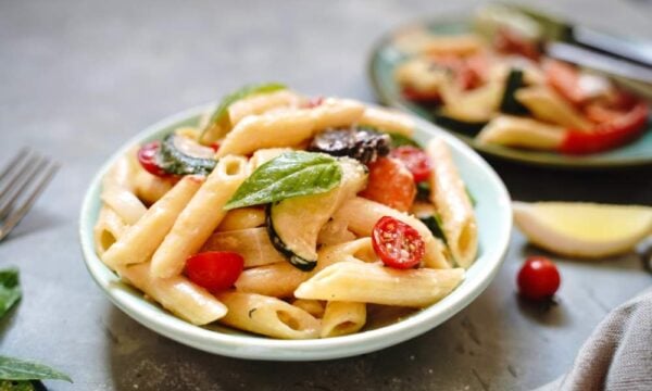 Χειμωνιάτικη pasta primavera με φρέσκα λαχανικά