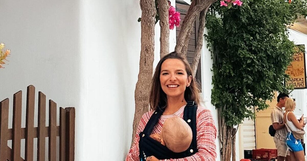 Εριέττα Κούρκουλου: Εικόνες από το μαιευτήριο πριν και μετά τη γέννηση του δεύτερου παιδιού της