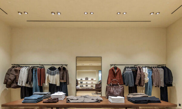 Massimo Dutti: Καινούργιο κατάστημα, φρέσκια εμπειρία στον Πειραιά
