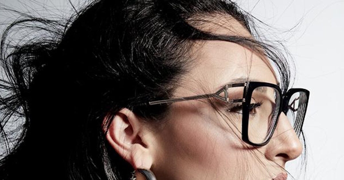 Klavdia – «Άνεμος»: Το καινούργιο της κομμάτι που παντρεύει το σύγχρονο με το παραδοσιακό