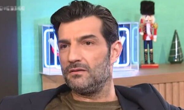 Νίκος Κουρής: «Όταν η ιδιωτική μου ζωή έγινε πρωτοσέλιδο, αποσύρθηκα στο σπίτι μου από σεβασμό»