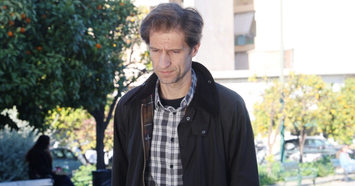 Μάξιμος Μουμούρης: Ατύχημα στη σκηνή για τον ηθοποιό