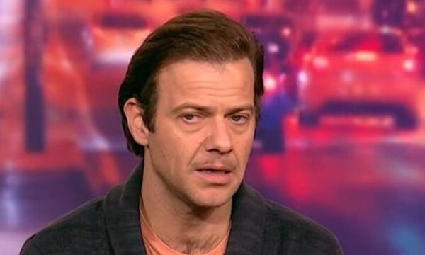 Ορέστης Τζιόβας: «Οικονομικά επιβιώνω στο όριο του ίσα ίσα – Δεν περισσεύουν λεφτά σε έναν ηθοποιό επειδή είναι γνωστός»