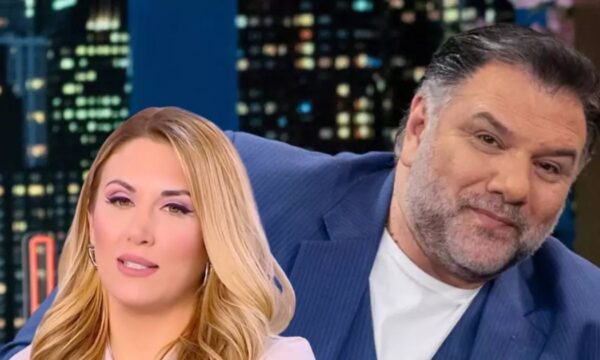 Ο Γρηγόρης Αρναούτογλου απολογήθηκε ζωντανά στη Φωτεινή Πετρογιάννη – «Είχε δίκιο, έκανα λάθος»
