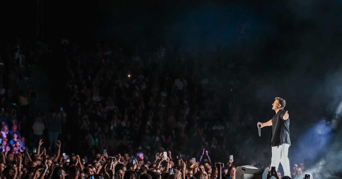 Γιάννης Πλούταρχος – «Δε Γίνεται»: Το καινούργιο εκρηκτικό ζεϊμπέκικο του καλλιτέχνη