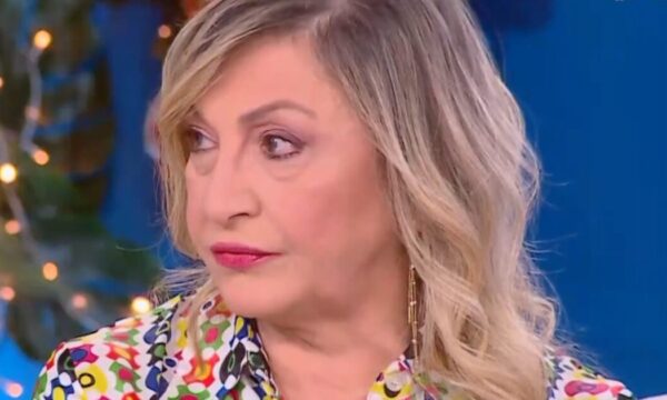 Η Σάρα Γανωτή αποκαλύπτει: «Έχασα ένα παιδί και μετά δεν ήθελα να γίνω μητέρα»