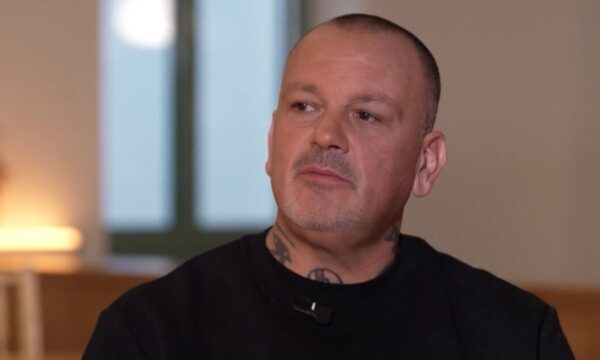 Δημήτρης Σκαρμούτσος: «Η μεγαλύτερη συνέπεια των ναρκωτικών ήταν ότι έχασα την αυτοπεποίθησή μου»