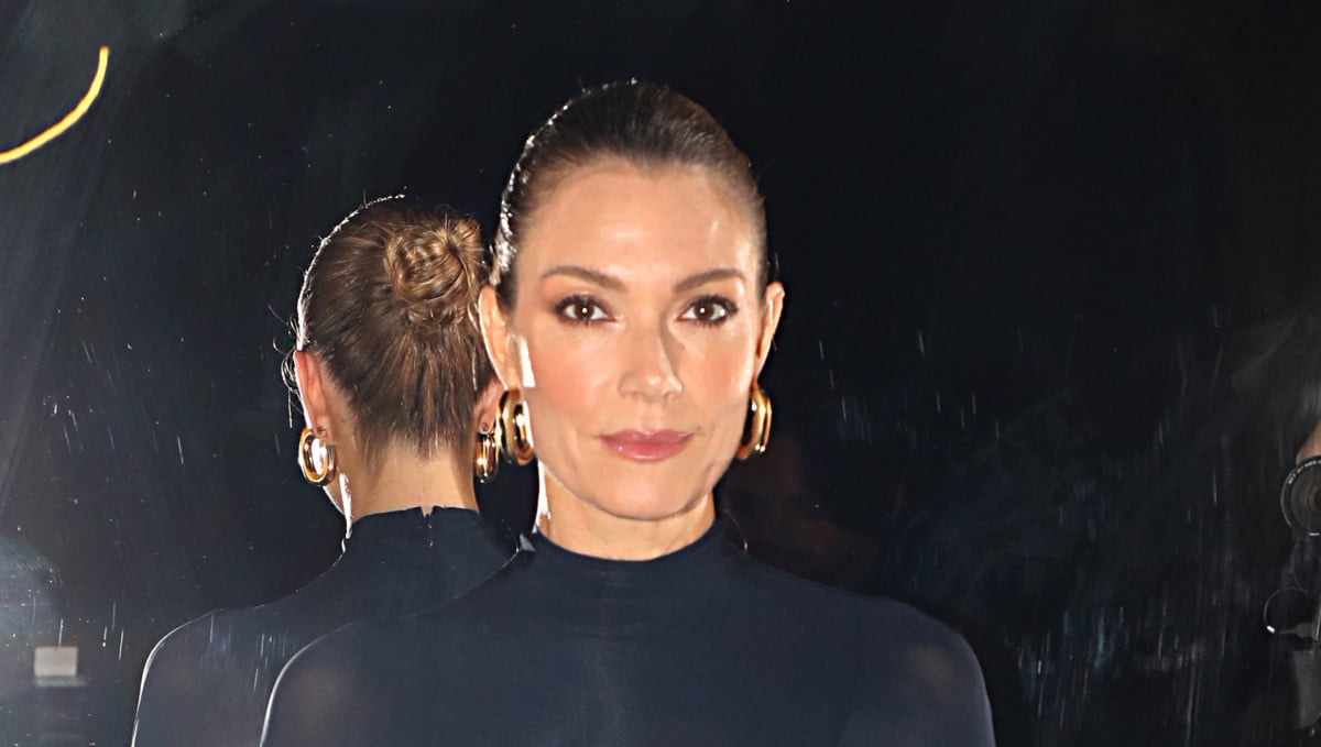 Βίκυ Καγιά: Το εορταστικό μακιγιάζ της που λατρεύουν όλες οι κομψές γυναίκες τώρα