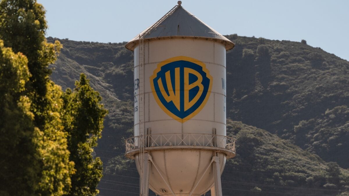 Η Paramount σε μάχη εξαγοράς: Πρόταση 108 δισ. δολαρίων για τη Warner Bros, με στόχο να ξεπεράσει το Netflix