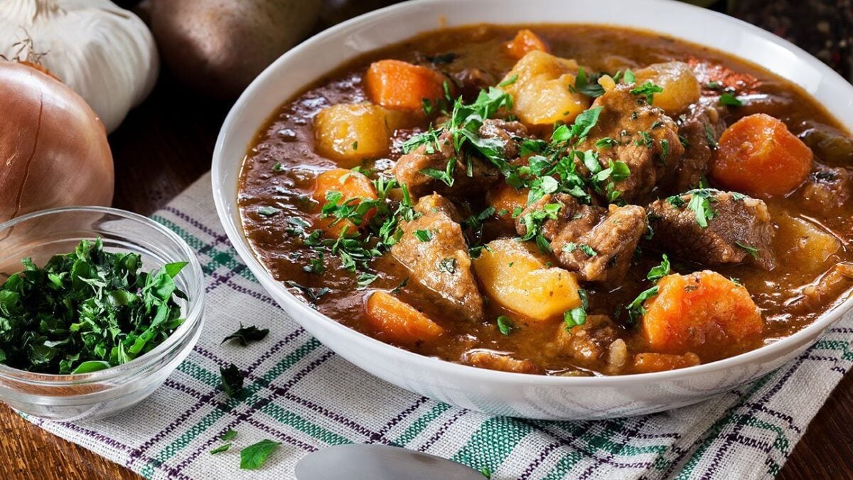 Ιρλανδέζικο στιφάδο (Irish stew)