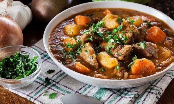 Ιρλανδέζικο στιφάδο (Irish stew)