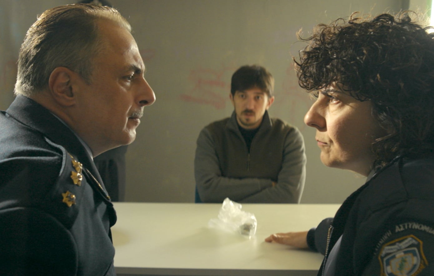 Το παιδί – Spoiler: Η εύρεση ενός πτώματος αναστατώνει το χωριό