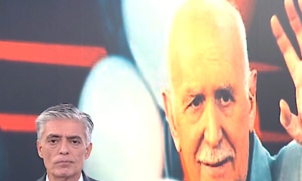 Ο Νίκος Ευαγγελάτος για το χαμό του Γιώργου Παπαδάκη: «Αναδείχθηκε σε σημείο αναφοράς και σύμβολο»