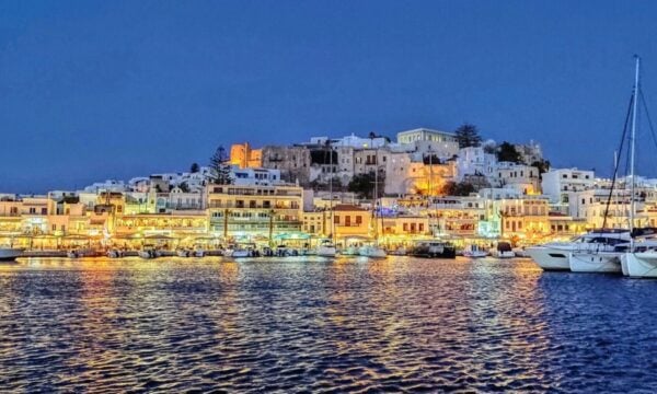 Ελληνικό νησί στην πρώτη θέση λίστας με τους κορυφαίους προορισμούς παγκοσμίως για το 2026