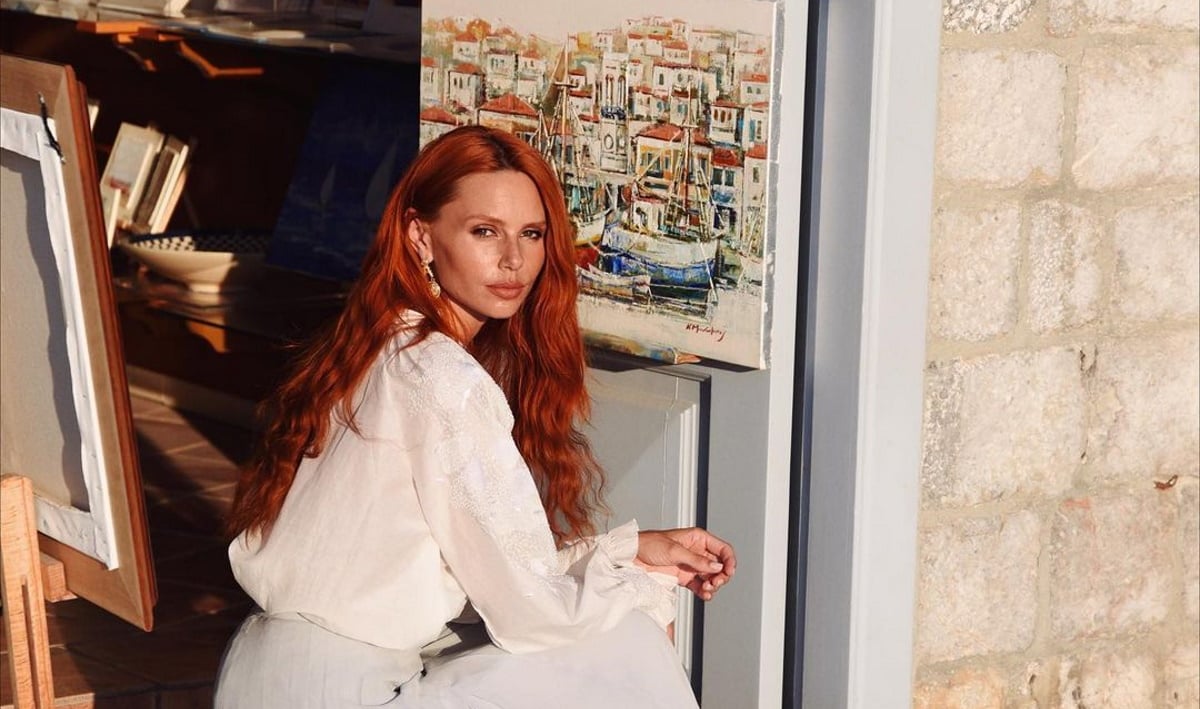 Το lip combo της Έβελυν Καζαντζόγλου που θα κυριαρχήσει ως το απόλυτο trend το 2026