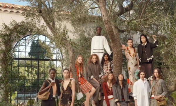 Chanel: Ο Matthieu Blazy απαθανατίζει την παρθενική του καμπάνια για τον οίκο στην εμβληματική βίλα της Coco Chanel