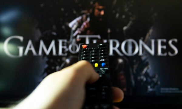 Το HBO σκέφτεται ένα καινούργιο sequel του Game of Thrones με πρωταγωνιστές τους Τζον Σνόου και Άρυα Σταρκ