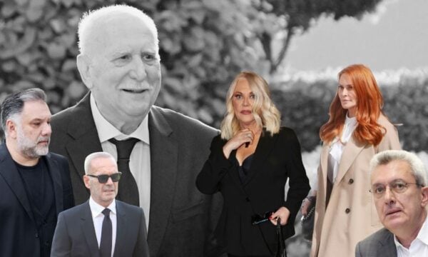 Γιώργος Παπαδάκης: Συγκινητικά μηνύματα για την απώλειά του – Ο δημοσιογραφικός και καλλιτεχνικός κόσμος τον αποχαιρετά