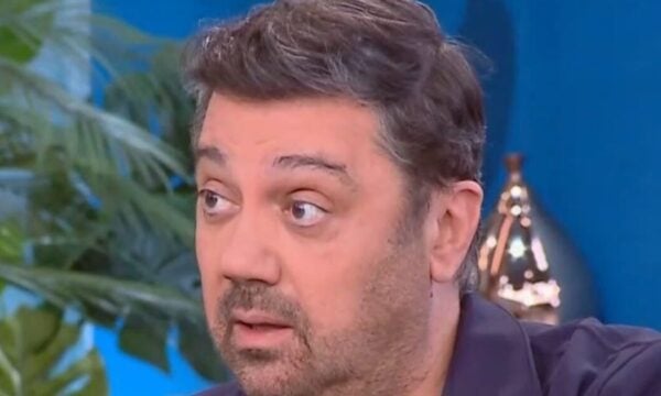 Γιώργος Θεοφάνους: Συγκινήθηκε ζωντανά στο Buongiorno – «Ο γιος μου βρισκόταν στο πανεπιστήμιο του μακελειού στην Αμερική»