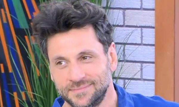 Γιώργος Χρυσοστόμου: «Αγνοώ τις δυνατότητές μου – Προτιμώ οι άλλοι να με κρίνουν καλό»