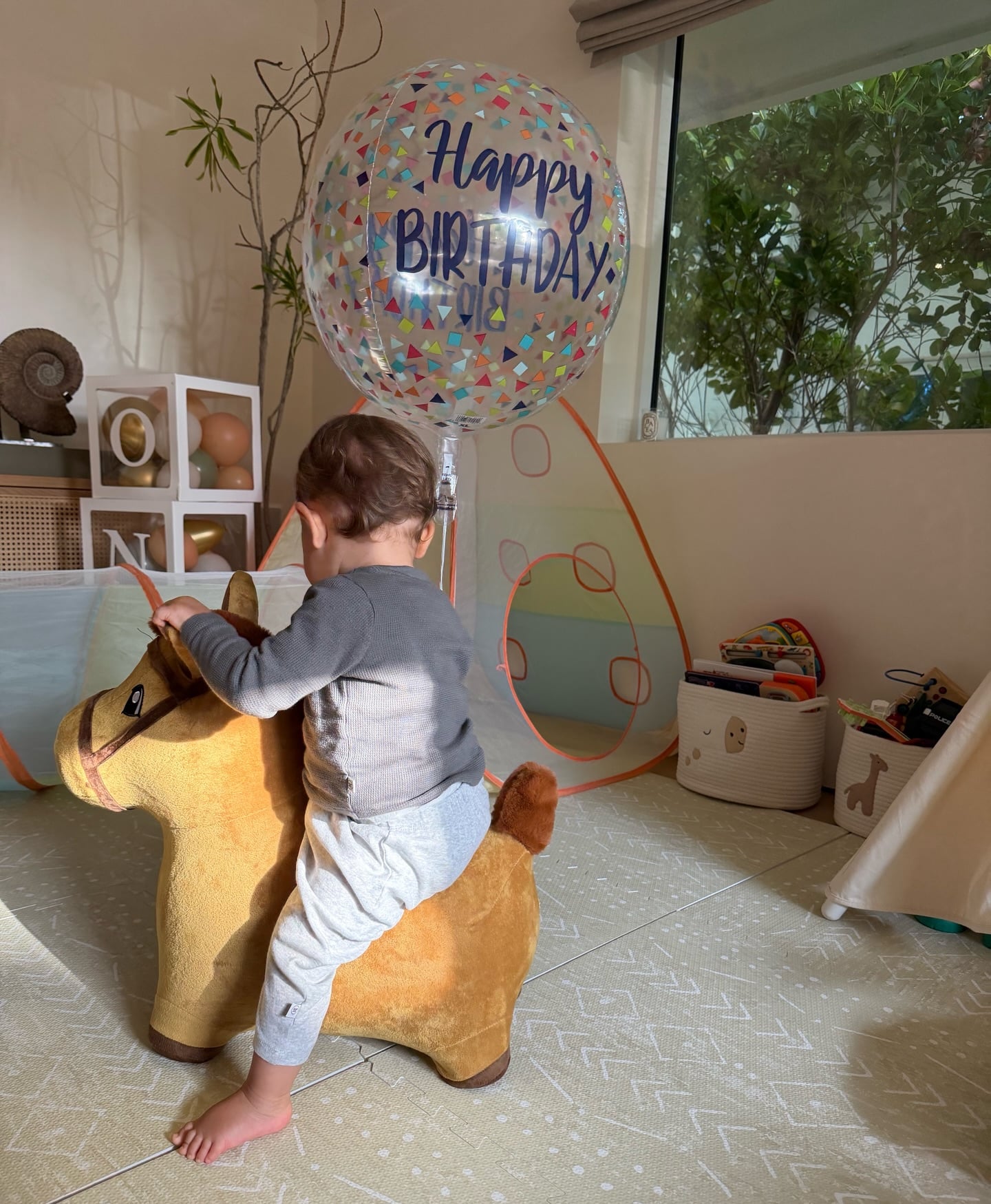 Ζιζέλ – Χοακίμ Βαλέντε: Ο γιος τους γιόρτασε τα πρώτα του γενέθλια – Οι μοναδικές οικογενειακές στιγμές