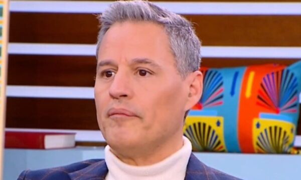 Γρηγόρης Πετράκος για Μαρία Καρυστιανού: «Δεν κατανοώ γιατί έγινε τόσος θόρυβος – Είχε ντροπή και συστολή»