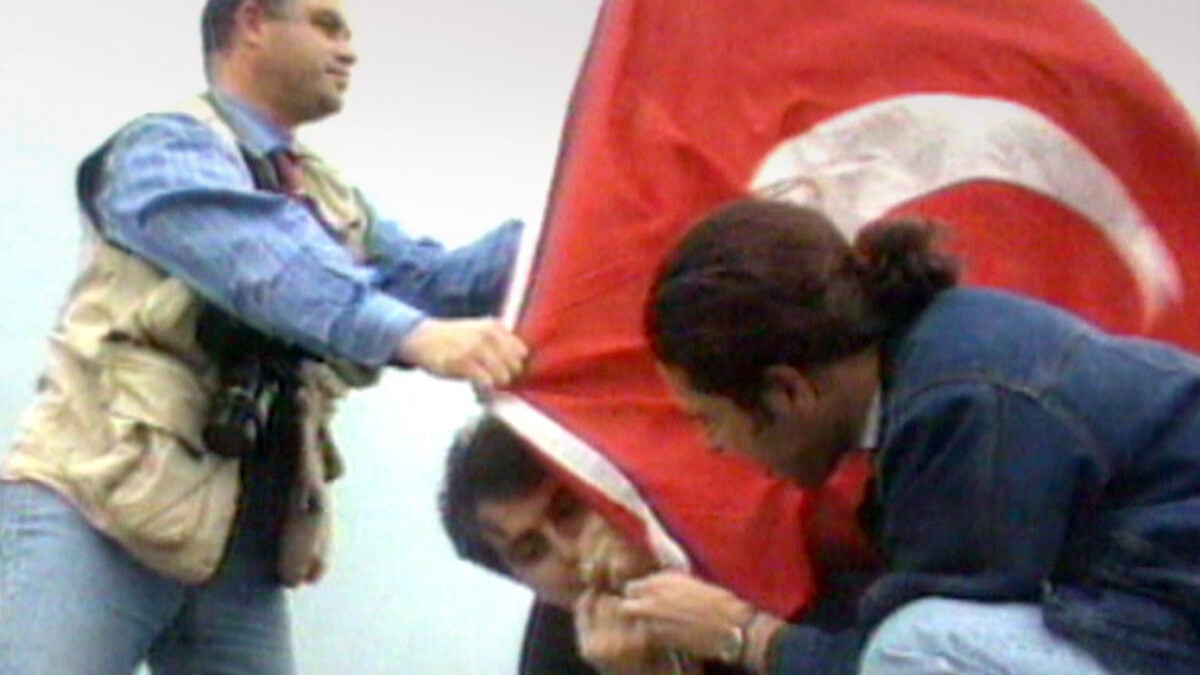 «Ίμια: Τρεις δεκαετίες αργότερα»: Το αποκαλυπτικό ντοκιμαντέρ του Αλέξη Παπαχελά έρχεται στον ΣΚΑΪ