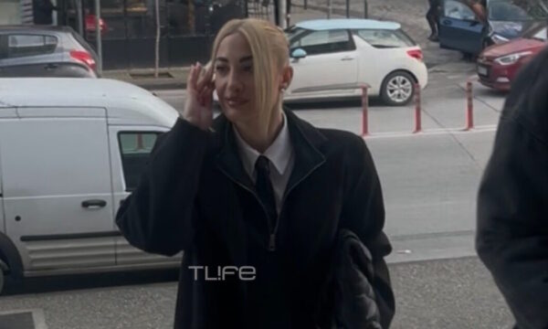 Ιωάννα Τούνη: «Ακόμα δεν μου έχουν ζητήσει συγγνώμη, παραμένουν αμετανόητοι» – Η προσέλευση στο δικαστήριο για το βίντεο εκδίκησης