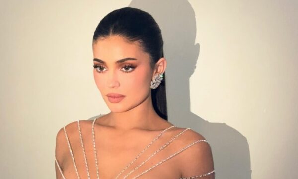 Το viral βίντεο της Kylie Jenner πριν τις Χρυσές Σφαίρες που έφτασε τα 3,5 εκατομμύρια προβολές