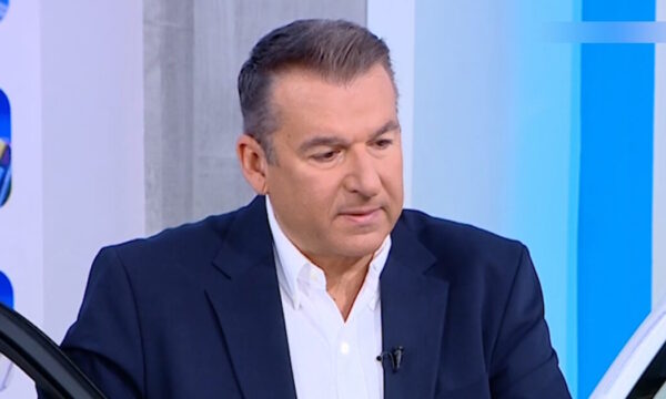 Γιώργος Λιάγκας: «Ζητώ συγγνώμη για την καθυστέρηση, φταίει η προηγούμενη εκπομπή» – Το αιχμηρό σχόλιο στην έναρξη του Πρωινού