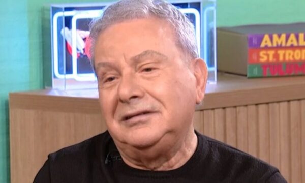 Μανώλης Μητσιάς: «Σκέφτομαι να αποχωρήσω από το τραγούδι, δύσκολο να πεις το “αρκετά”»