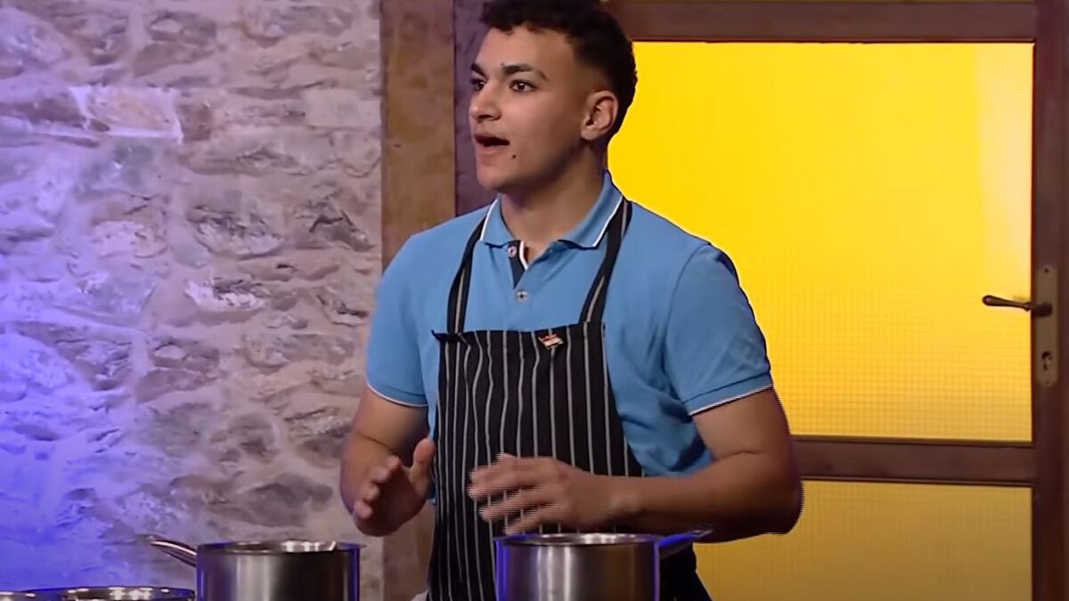 MasterChef – Συγκίνησε με την αφήγησή του αλλά όχι με τη μαγειρική του: «Ήρθα 14 ετών, όπως και πολλά άλλα ασυνόδευτα προσφυγόπουλα»