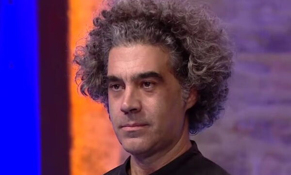 MasterChef: Ο 50χρονος παίκτης συγκλόνισε τους κριτές με την αφιέρωση στον 10χρονο γιο του