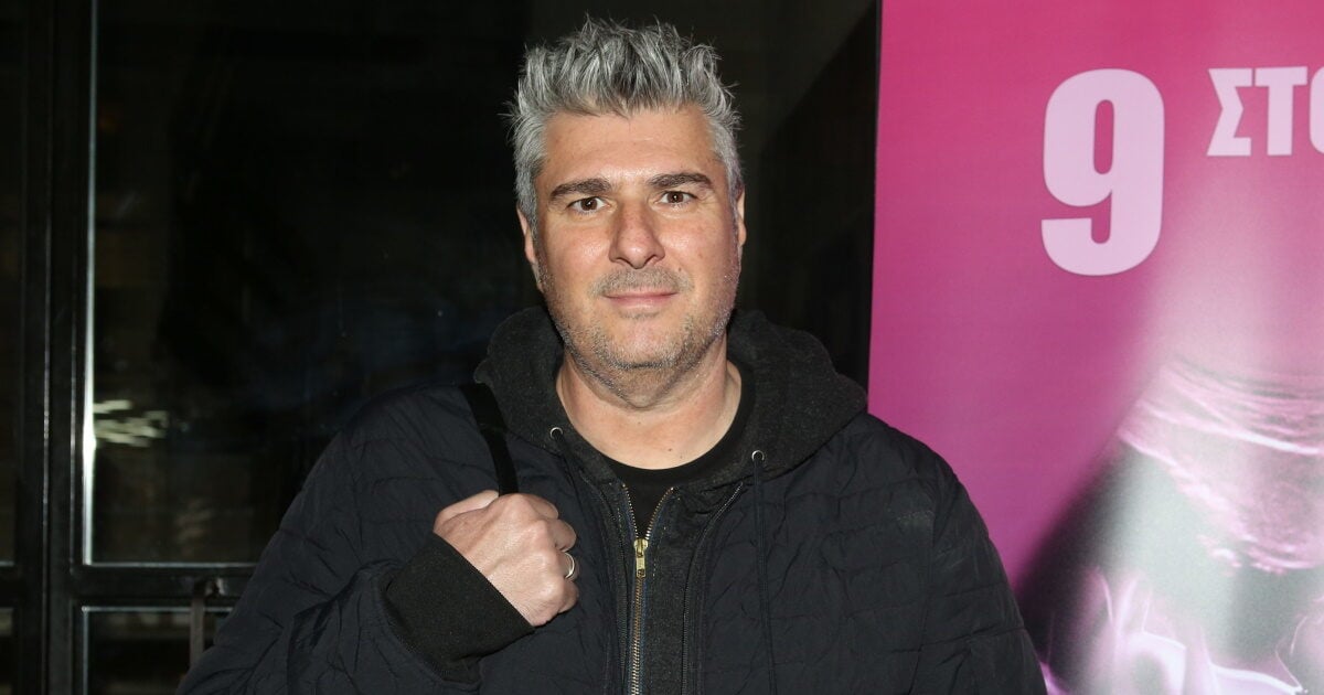 Νίκος Μωραΐτης για Πασχάλη Τερζή: «Μας προσφέρει ένα τραγούδι, να το απολαύσουμε και να τον αφήσουμε στην ηρεμία του»