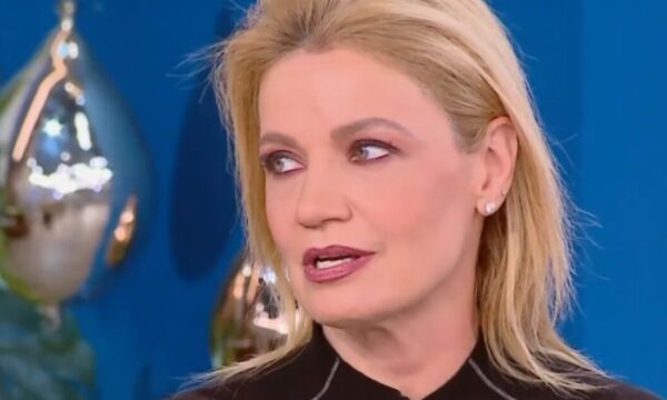 Παναγιώτα Βλαντή: «Έχω αναστείλει την υιοθεσία για πολύ προσωπικούς λόγους» – Η αναφορά στον άντρα της