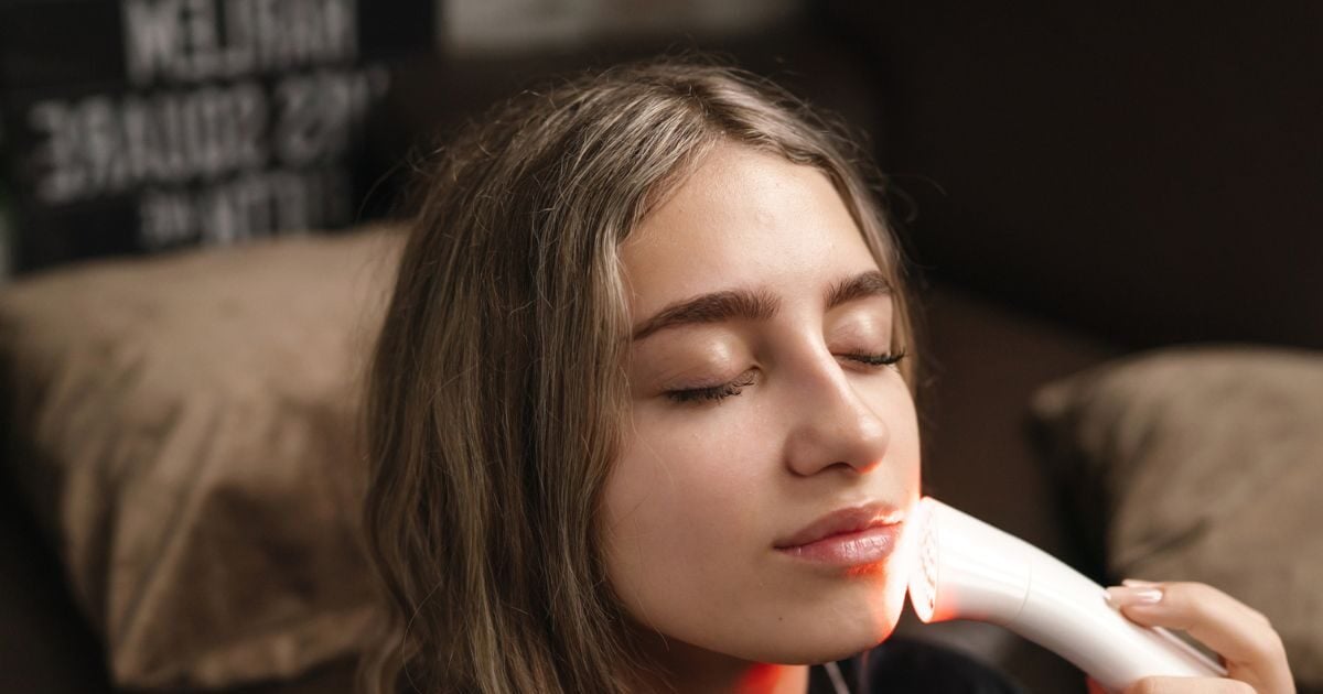 5 τεχνικές για να αναδείξεις το περίγραμμα του προσώπου σου