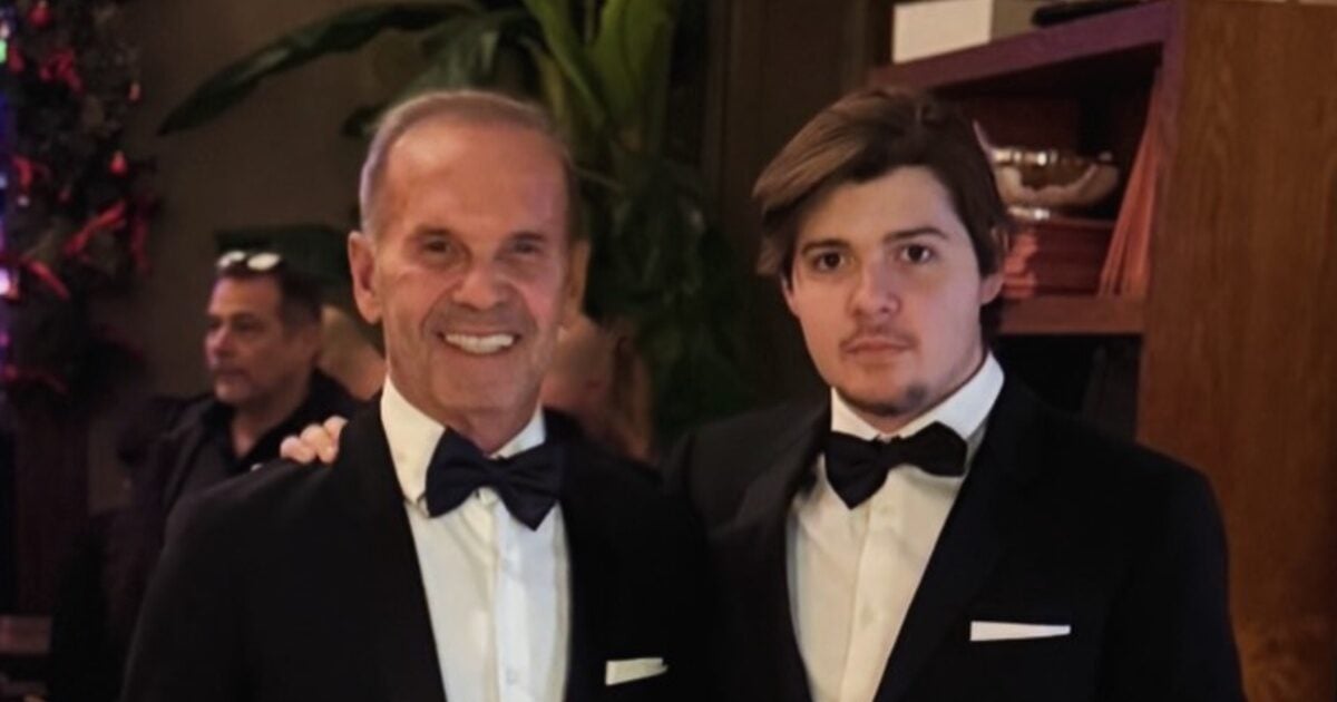 Πέτρος Κωστόπουλος: Η συγκινητική φωτογραφία με τον γιο του Μάξιμο και οι ευχές για τη γιορτή του